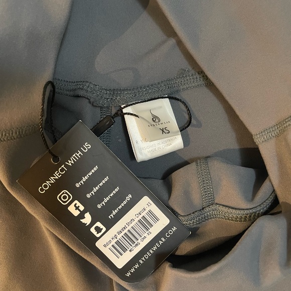 Ryderwear Motion High Waisted Shorts in Charcoal, Size XS - Picture 10 of 10